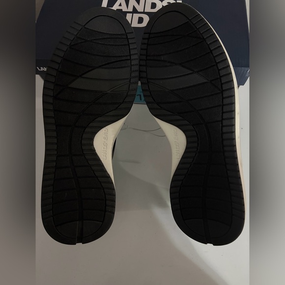 Lands' End Men’s Sport Oxford Shoes - Black/White. - Picture 9 of 11